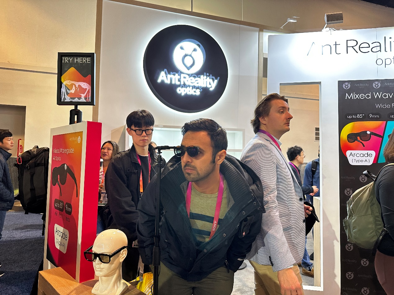 Birdbath和Pancake之后看什么——CES 2023上的大视角超薄AR光学方案
