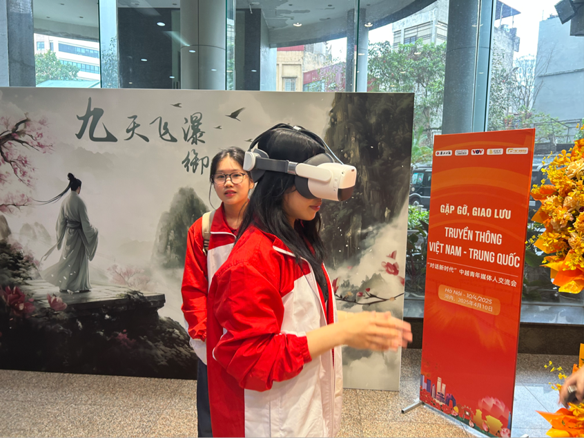 从《幻境仙踪》到《爆笑虫子》：元智慧科技用VR大空间重构沉浸式体验